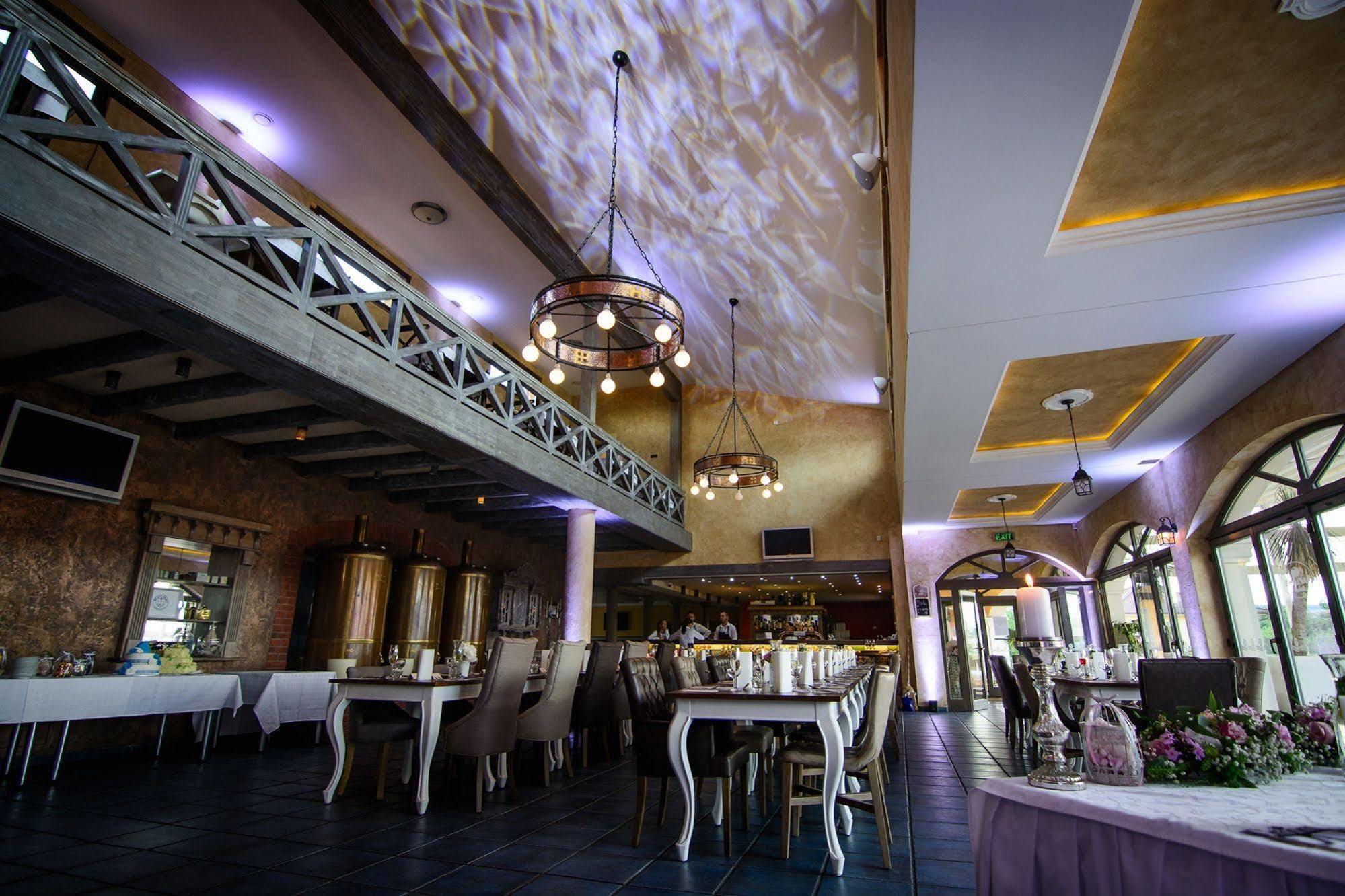 Villa Plaza Boutique Hotel & Spa Presov Exterior photo