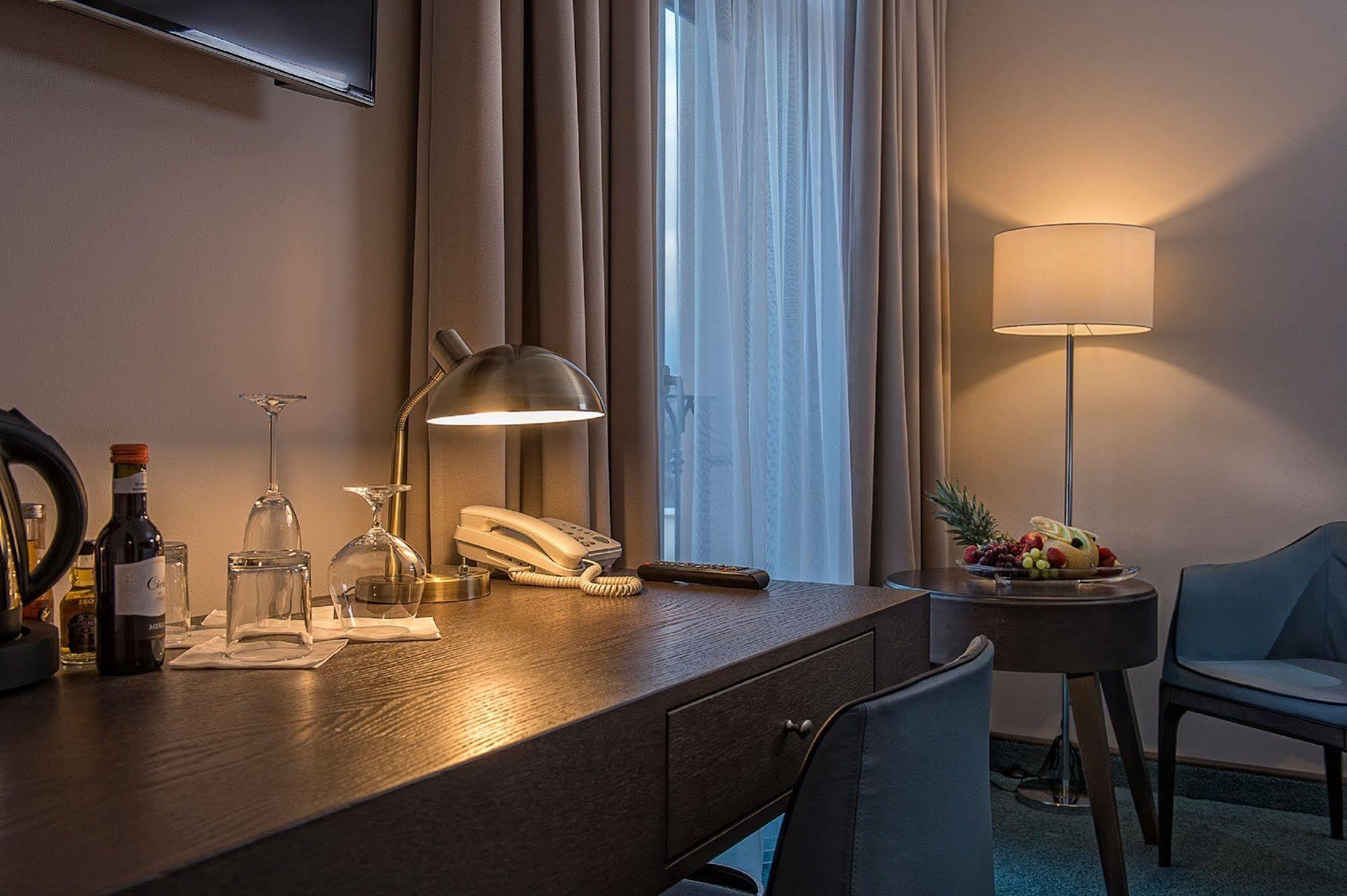 Villa Plaza Boutique Hotel & Spa Presov Exterior photo
